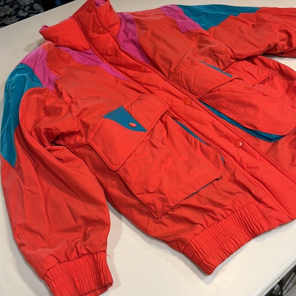 London Towne Coat Medium - Picture 2 of 10